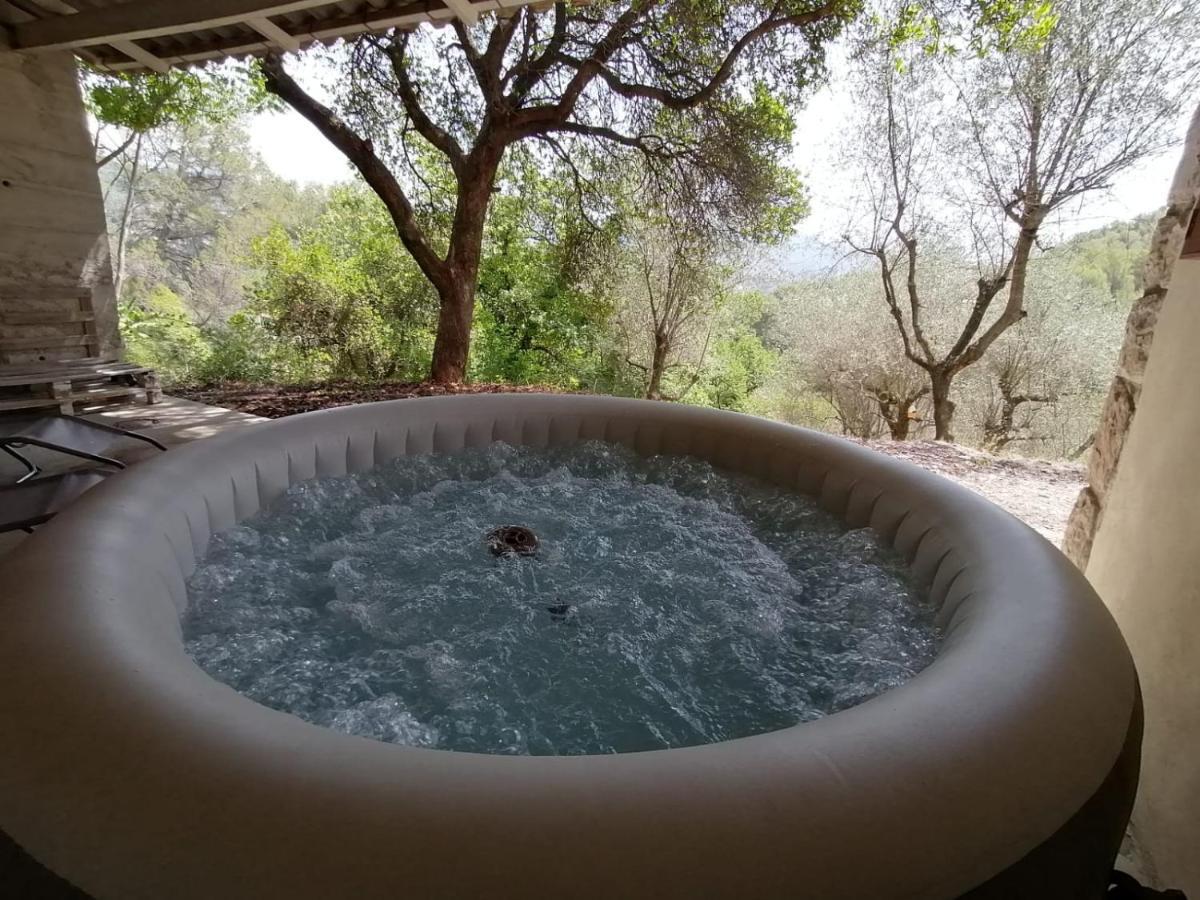 Sejour En Pleine Nature, Vue Imprenable, Jacuzzi Contes  Exterior photo